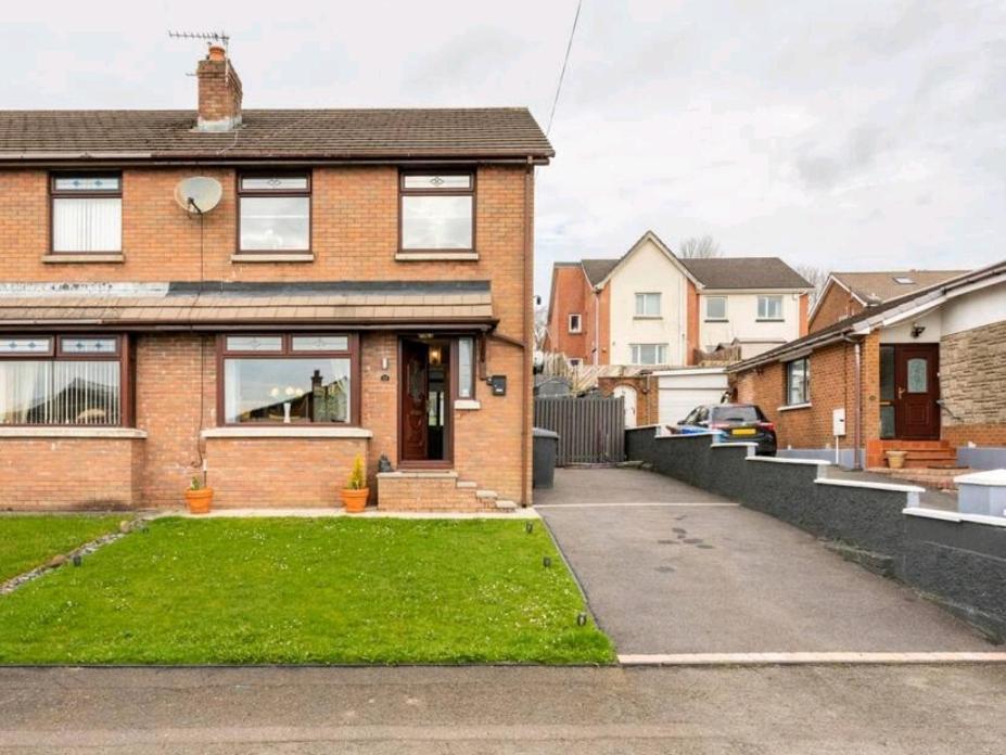 Spacious House City Skyline And Mountain Views Close Too Belfast Centre And Airports Free Parking Dış mekan fotoğraf