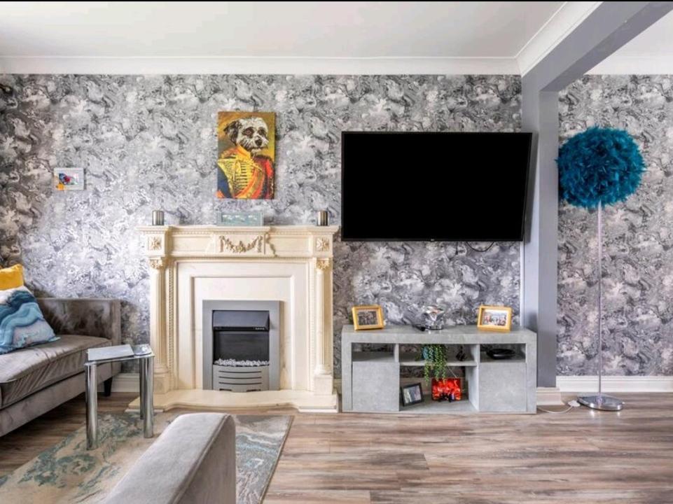 Spacious House City Skyline And Mountain Views Close Too Belfast Centre And Airports Free Parking Dış mekan fotoğraf